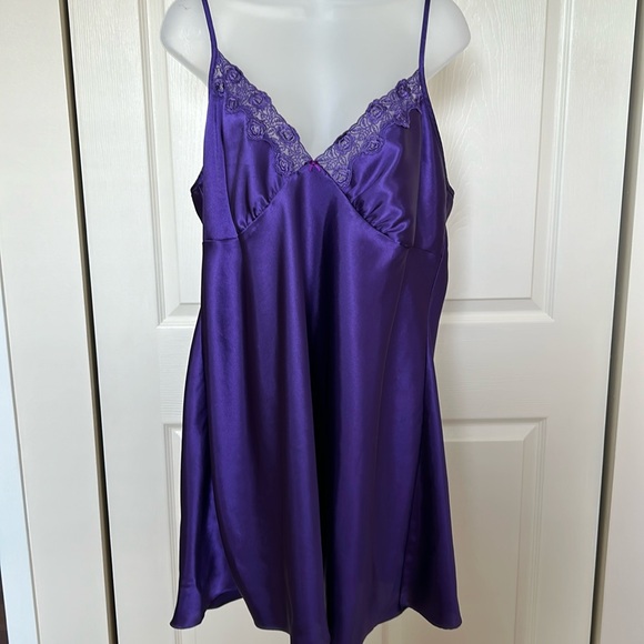 Other - Nightgown